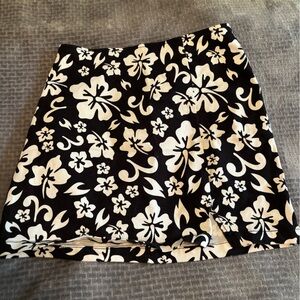 Wild Fable Monochrome Floral Skirt